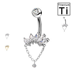 PWD-032 Piercing Banana Ombelico in Titanio con Cristalli e Catena Pendente PWD-032 Piercing Banana Ombelico in Titanio con Cristalli e Catena Pendente