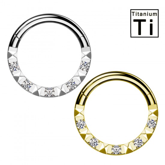 PWY-138 Piercing Cerchio Clicker in Titanio  con punte a forma di piramide e Cristalli