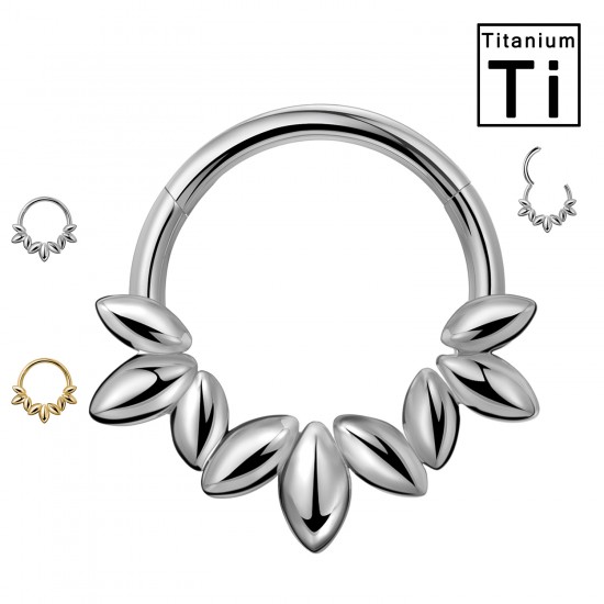 PWY-150 Piercing Cerchio Clicker in Titanio con Petali